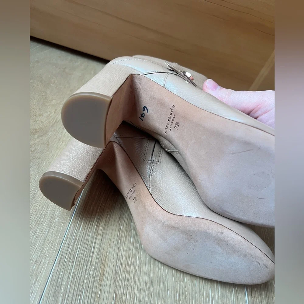 Kate Spade Thatcher Mini Pebble Fawn Booties  Size 7 B